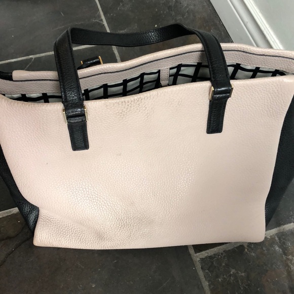 Kate Spade Purse - Picture 4 of 6